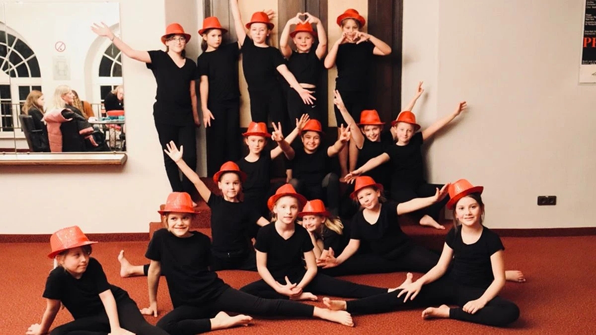 2023 Vereinspräsentation Little Dancers